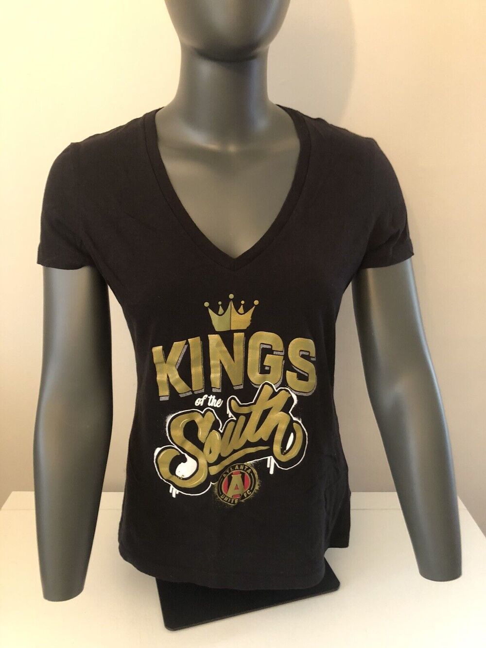 Atlanta United MLS Black Women's T Shirt Size Medium